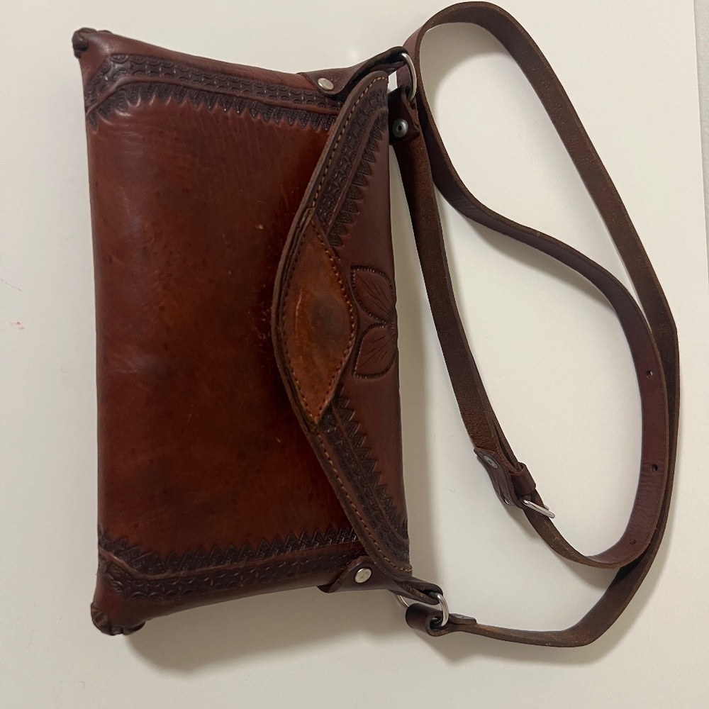 Leather bag